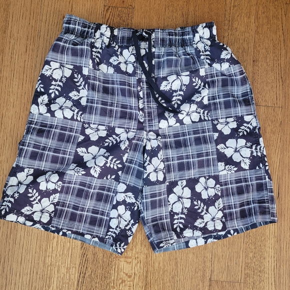 Swim Trunks, Men's Big & Tall Sonoma Goods For Life®. Size L - Picture 1 of 4